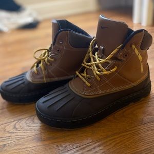 Nike snow/rain boot.